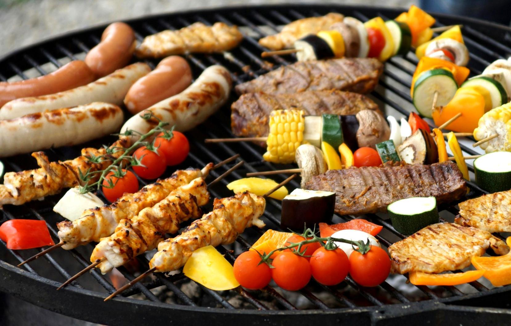 Precision temperature control equipment used in sous vide cooking instruction